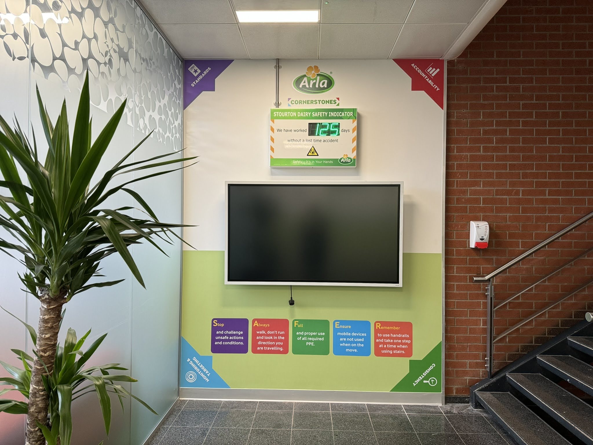 safety indicator and workplace wall graphics at Arla Stourton Dairy