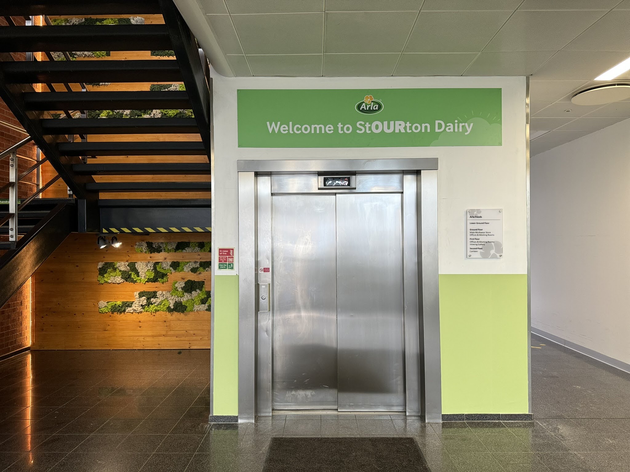 Welcome to Arla Stourton Dairy wall graphics