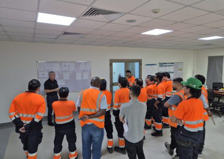 Peak VM delivering lean training to workers